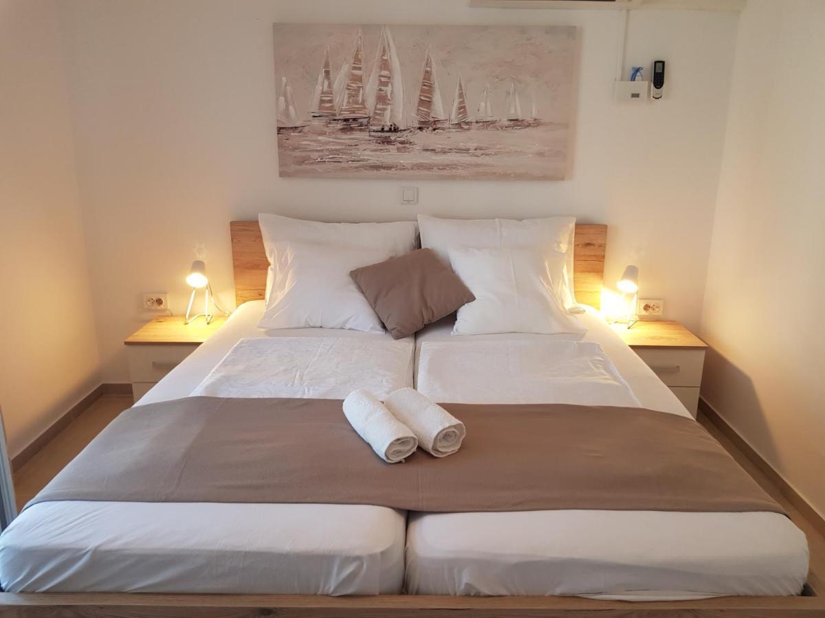 Apartament House Niva Supetarska Draga Zewnętrze zdjęcie