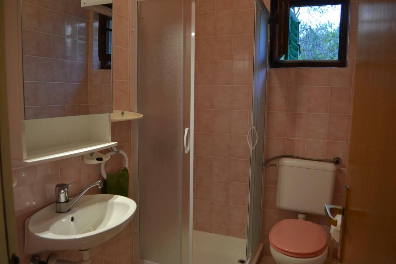 Apartament House Niva Supetarska Draga Zewnętrze zdjęcie